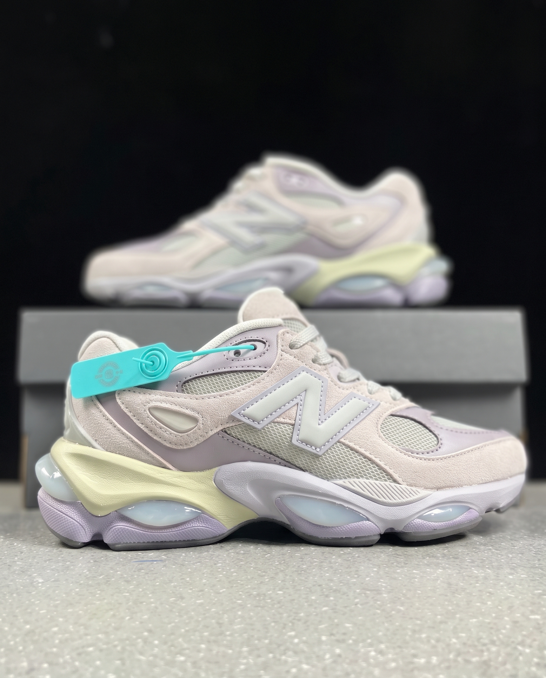 New Balance 9060