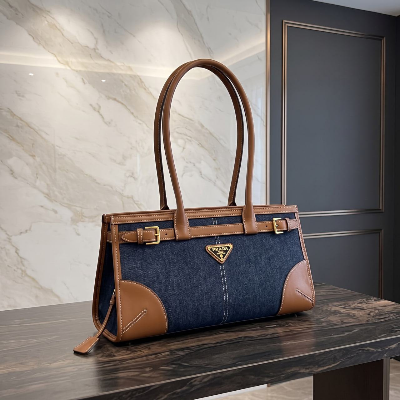 Tas Tote Bonnie berbahan Denim dan Kulit